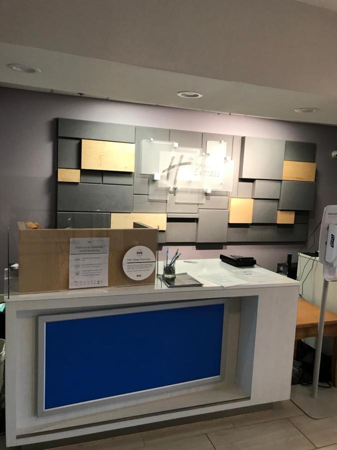 Holiday Inn Express - Toledo West - Napoleon By Ihg Exterior foto