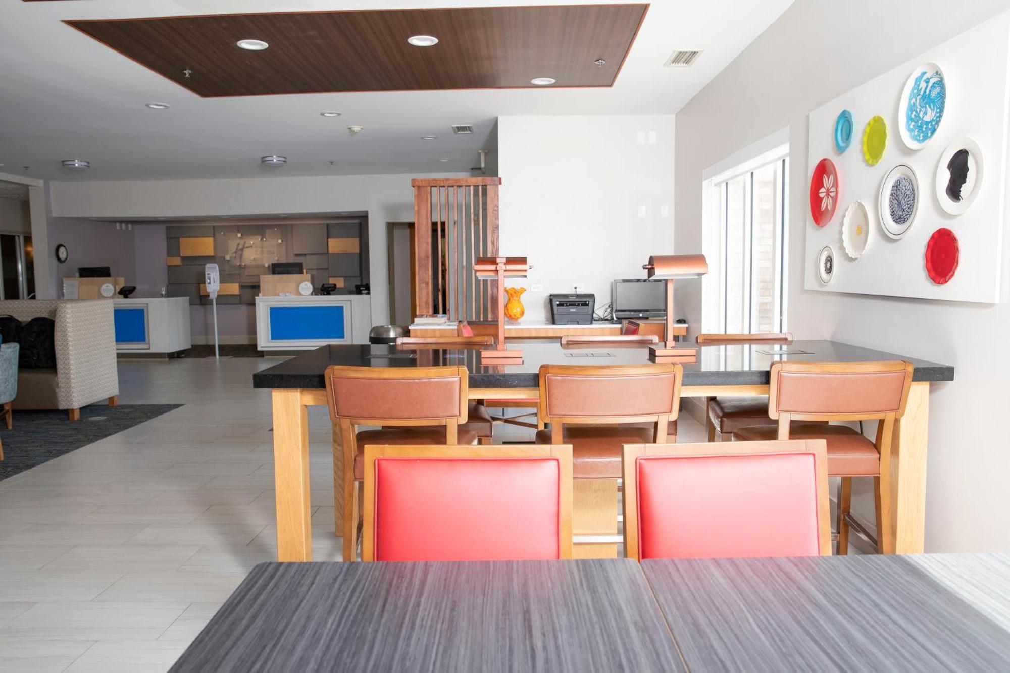 Holiday Inn Express - Toledo West - Napoleon By Ihg Exterior foto