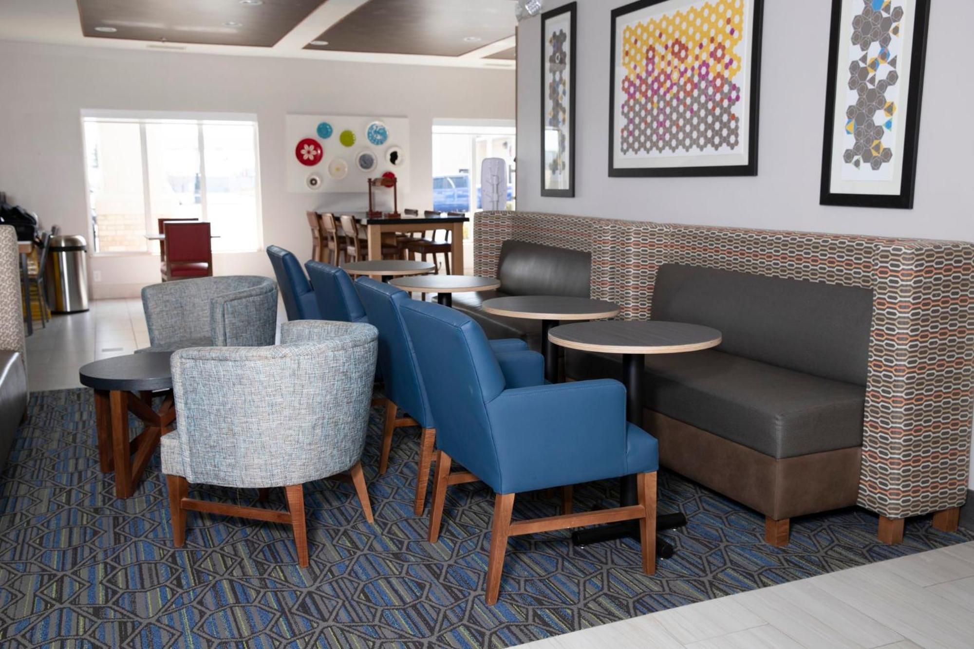 Holiday Inn Express - Toledo West - Napoleon By Ihg Exterior foto